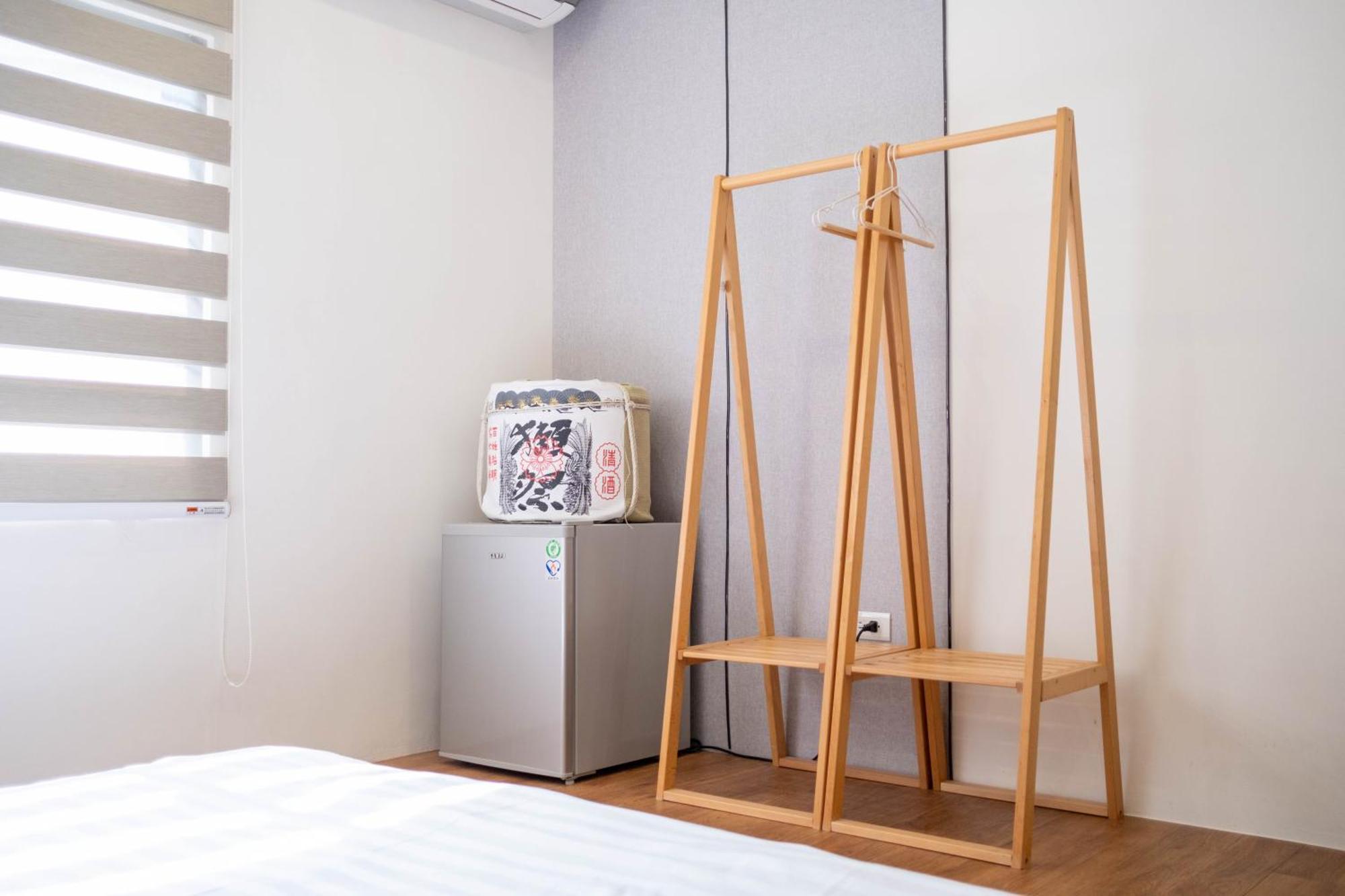 RAITO Hostel Tainan Buitenkant foto